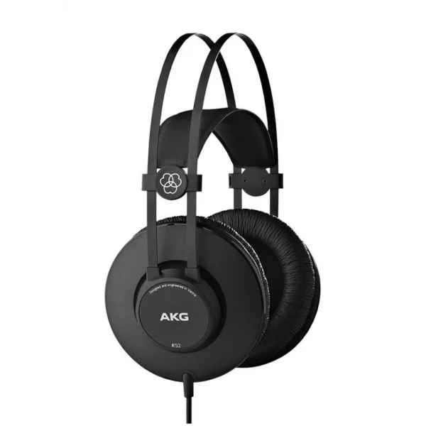 AKG K52