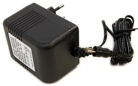Electro Harmonix EU24DC-100 Adaptateur d‘alimentation