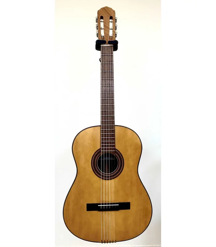 Guitare Folk Type « Brassens » du Luthier Pierre Fontaine