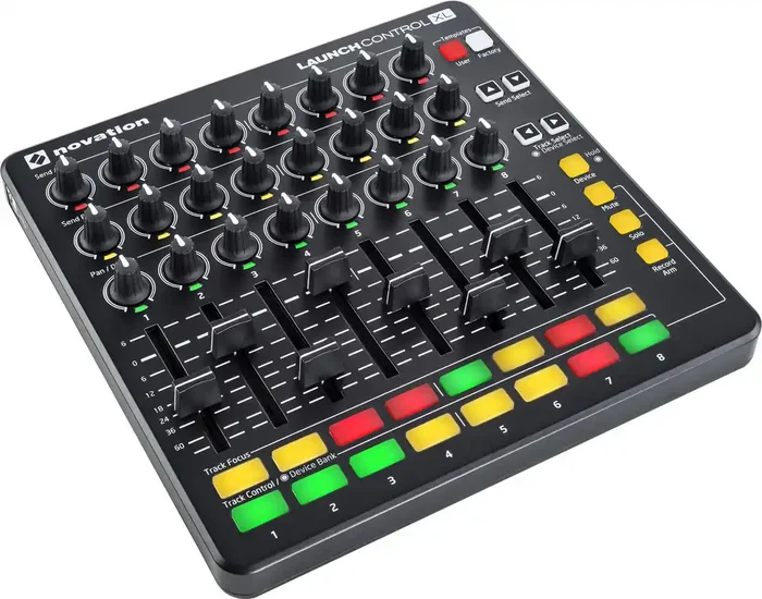 Novation Launch Control XL MK2 BK Contrôleur DAW