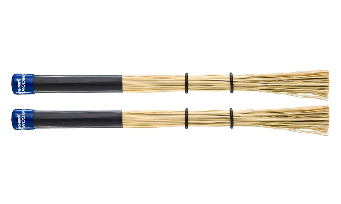 PRO MARK PMBRM2 – Balais Small Broomsticks