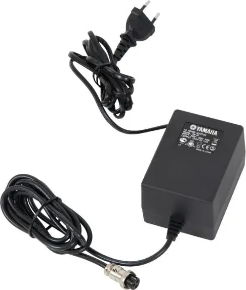 Yamaha PA-30 Adaptateur d‘alimentation